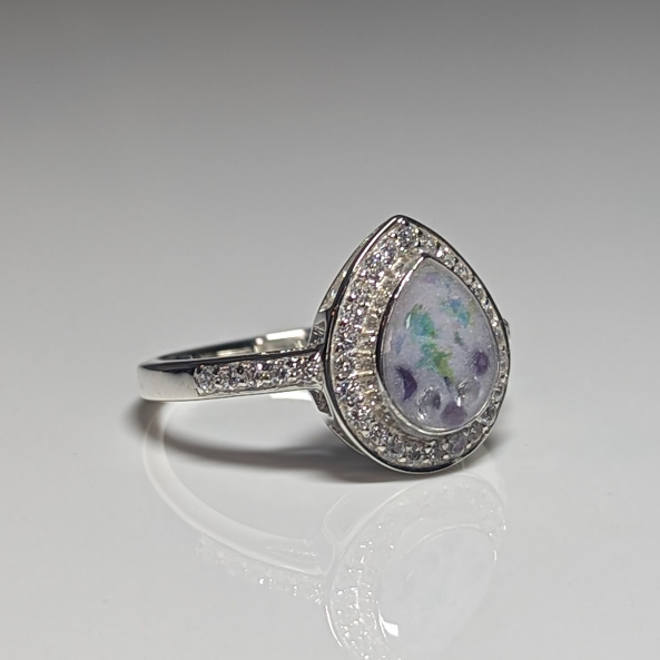 Pear shaped Halo ring