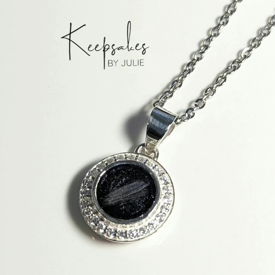 Round Halo Pendant