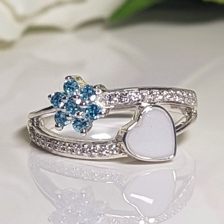 Birthstone Flower ring - 6mm Heart