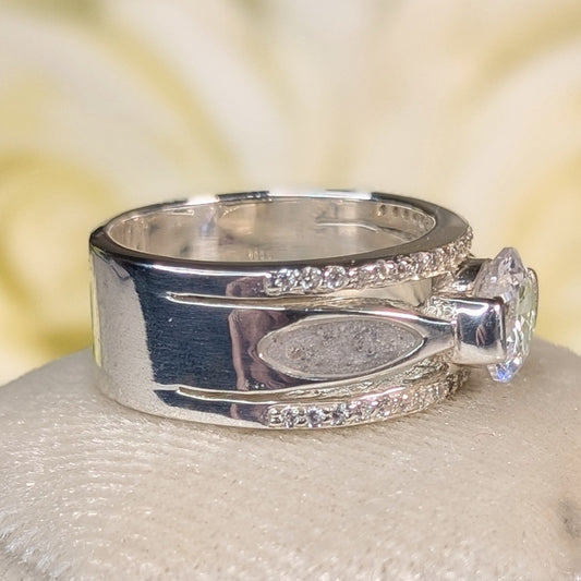 8mm Wide Keepsake Ring