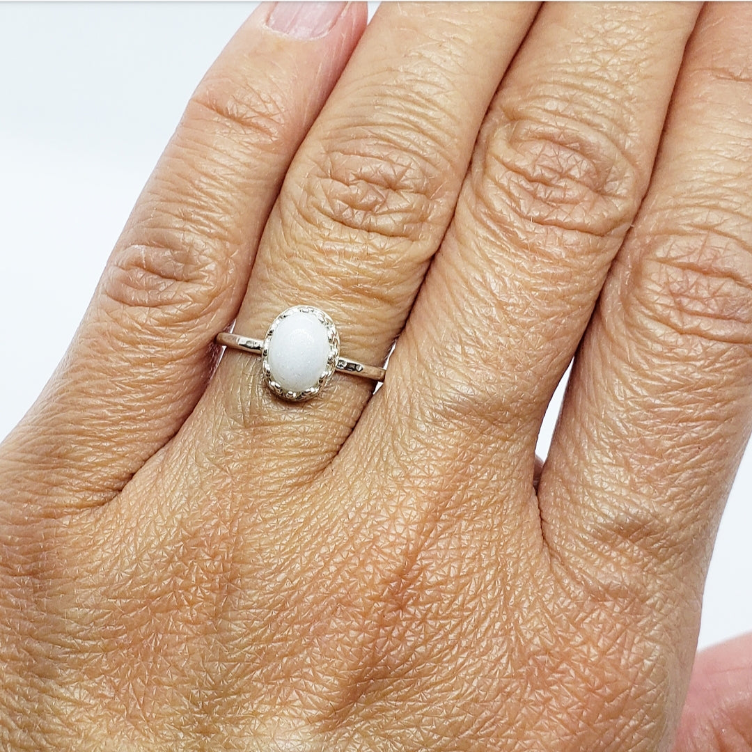 8x6mm Oval Sterling Silver Crown ring