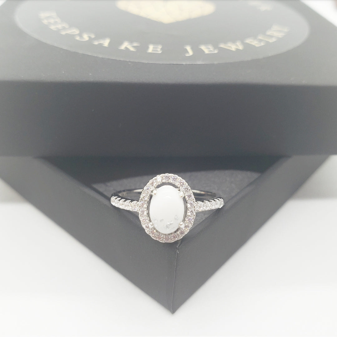 Camryn Halo Oval ring