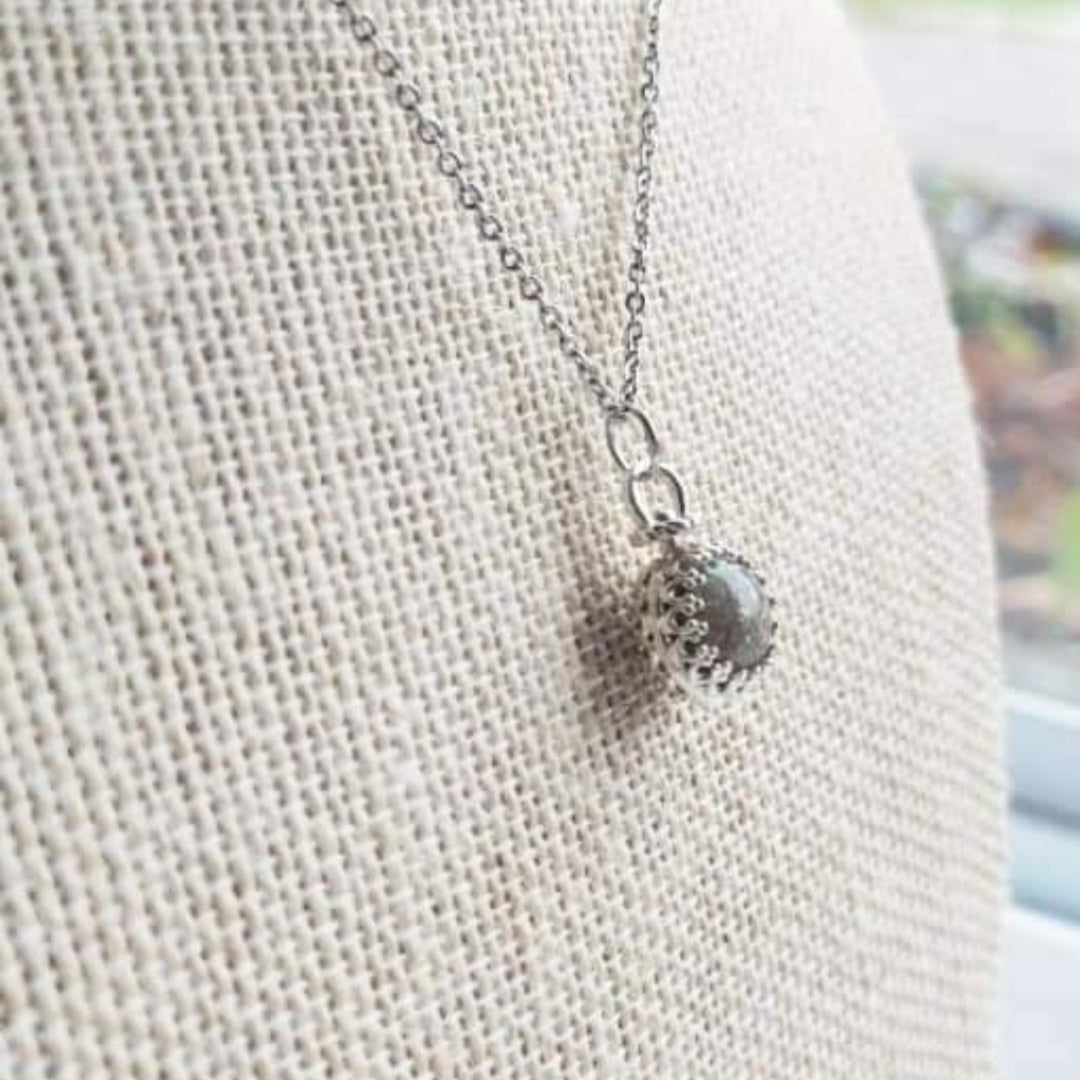 10 mm Pearl sterling silver pendant