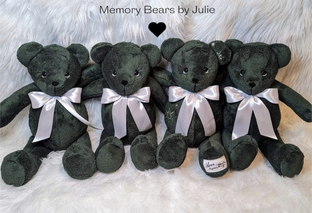 Classic Standard Memory Bears - for information only