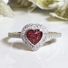 Load image into Gallery viewer, Halo Heart ring