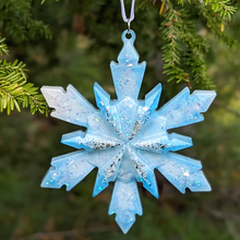 Load image into Gallery viewer, Snowflake Ornament