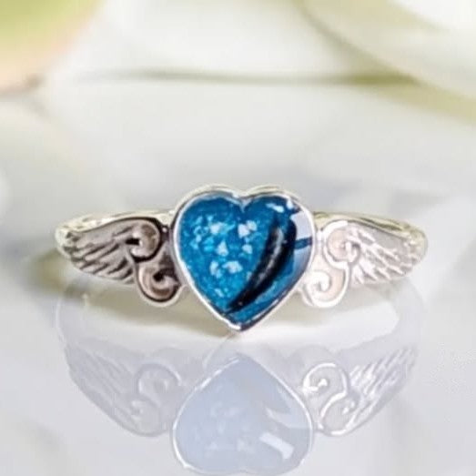 Angel Wings Heart ring