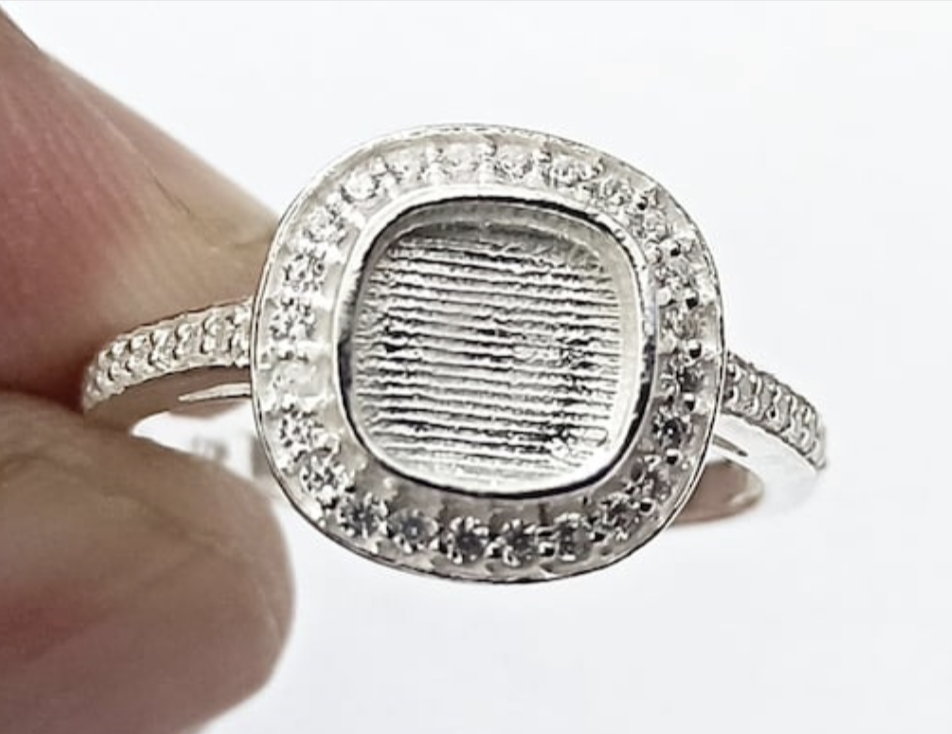 Cushion Halo ring