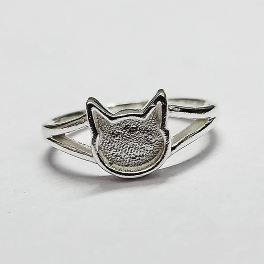 Kitty Keepsake Ring - 7 mm