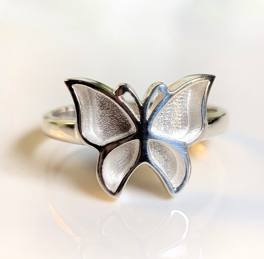 Butterfly Ring - 13mm