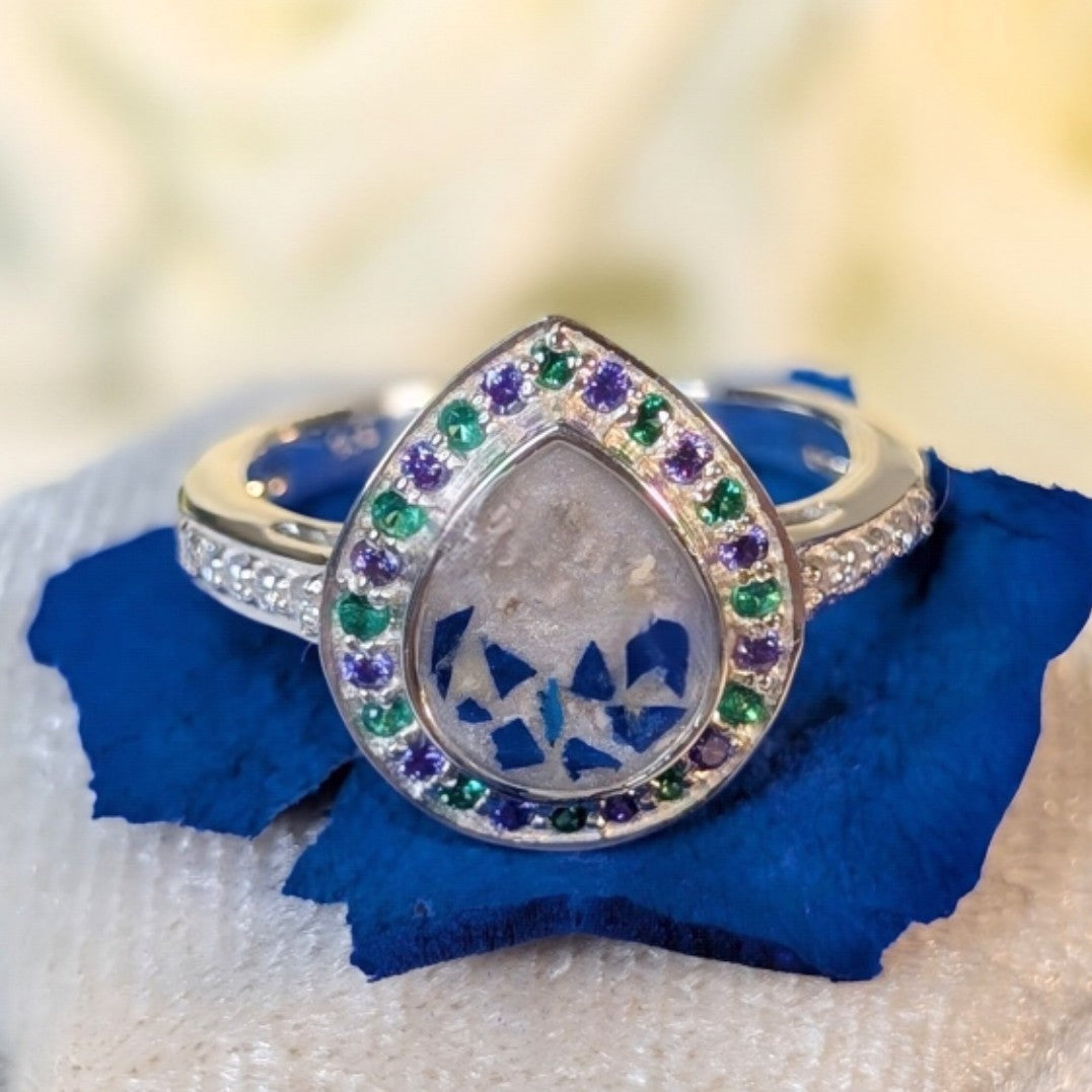 Pear shaped Halo ring - 7x9 mm bezel