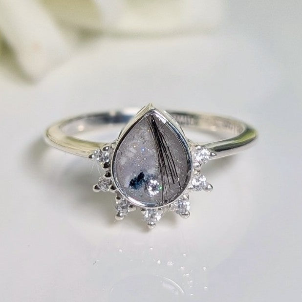 Pear Ring - 6x8 mm