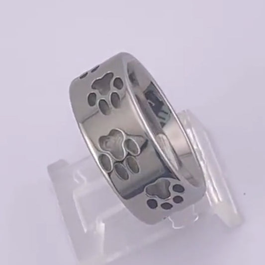 Paw Print Titanium Ring - 8mm width