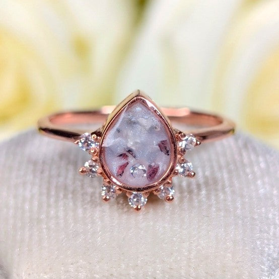 Pear Ring - 6x8 mm