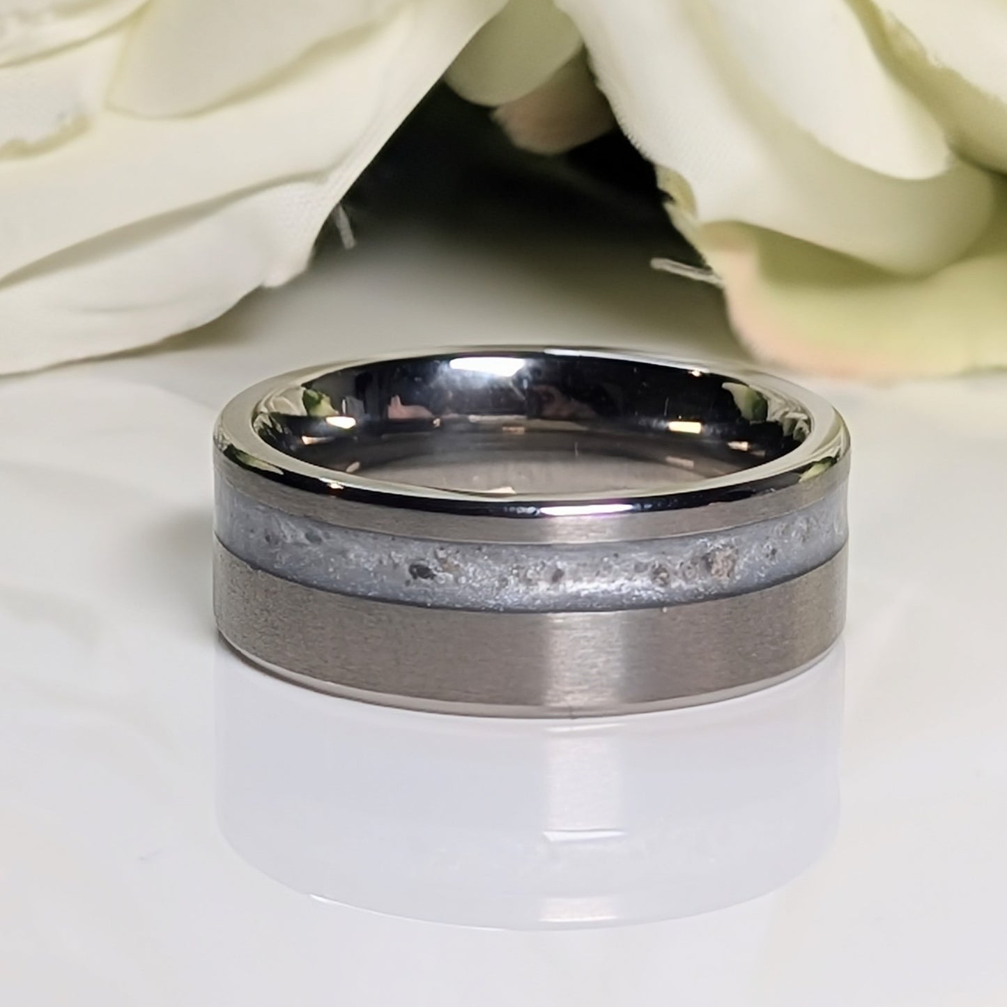 Titanium offset 8mm Channel ring