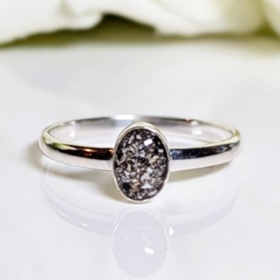 4x6mm Dainty Sterling Silver Oval Ring
