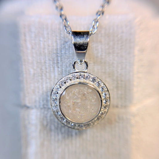 Round Halo Pendant with Chain - 8mm bezel