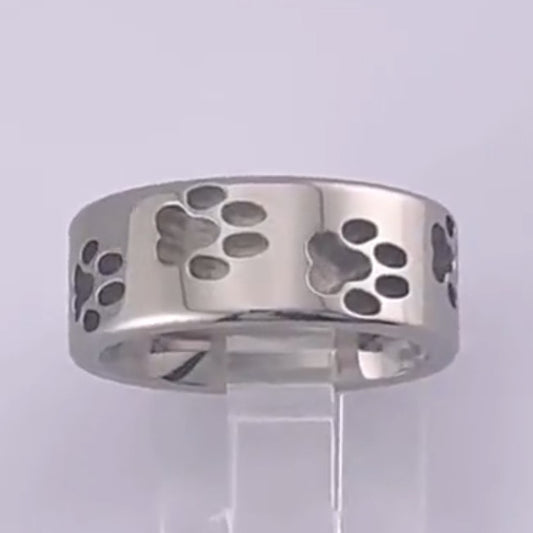 Paw Print Titanium Ring - 8mm width