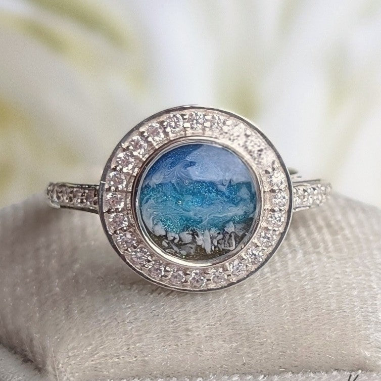 Round Halo ring - 8mm bezel