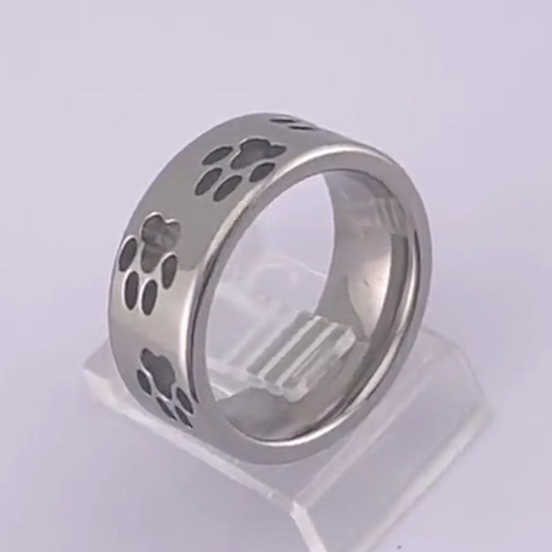 Paw Print Titanium Ring - 8mm width
