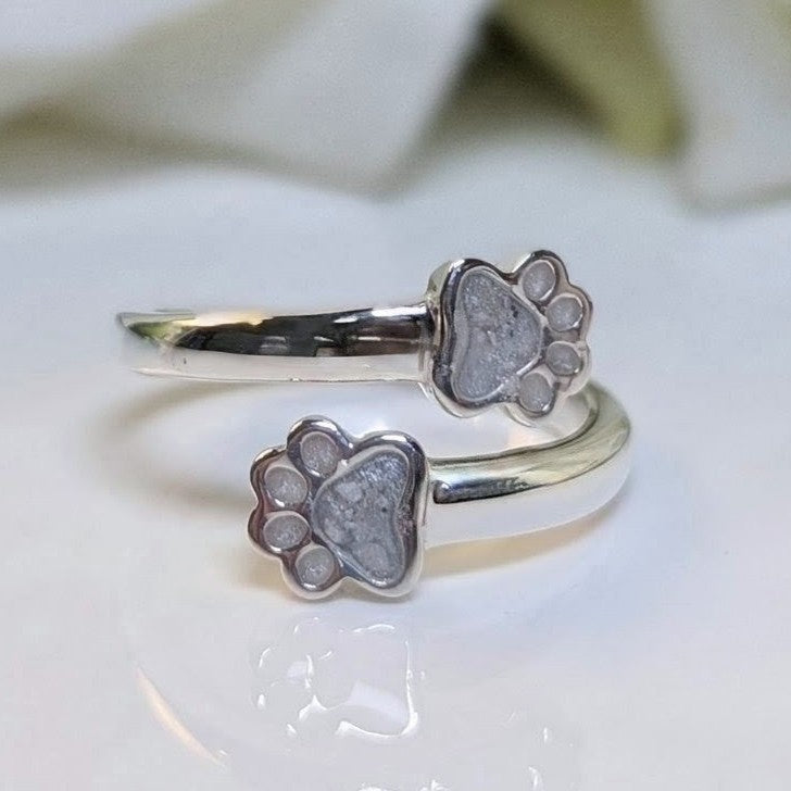 Dainty Double Paw Ring - 6 mm Paws
