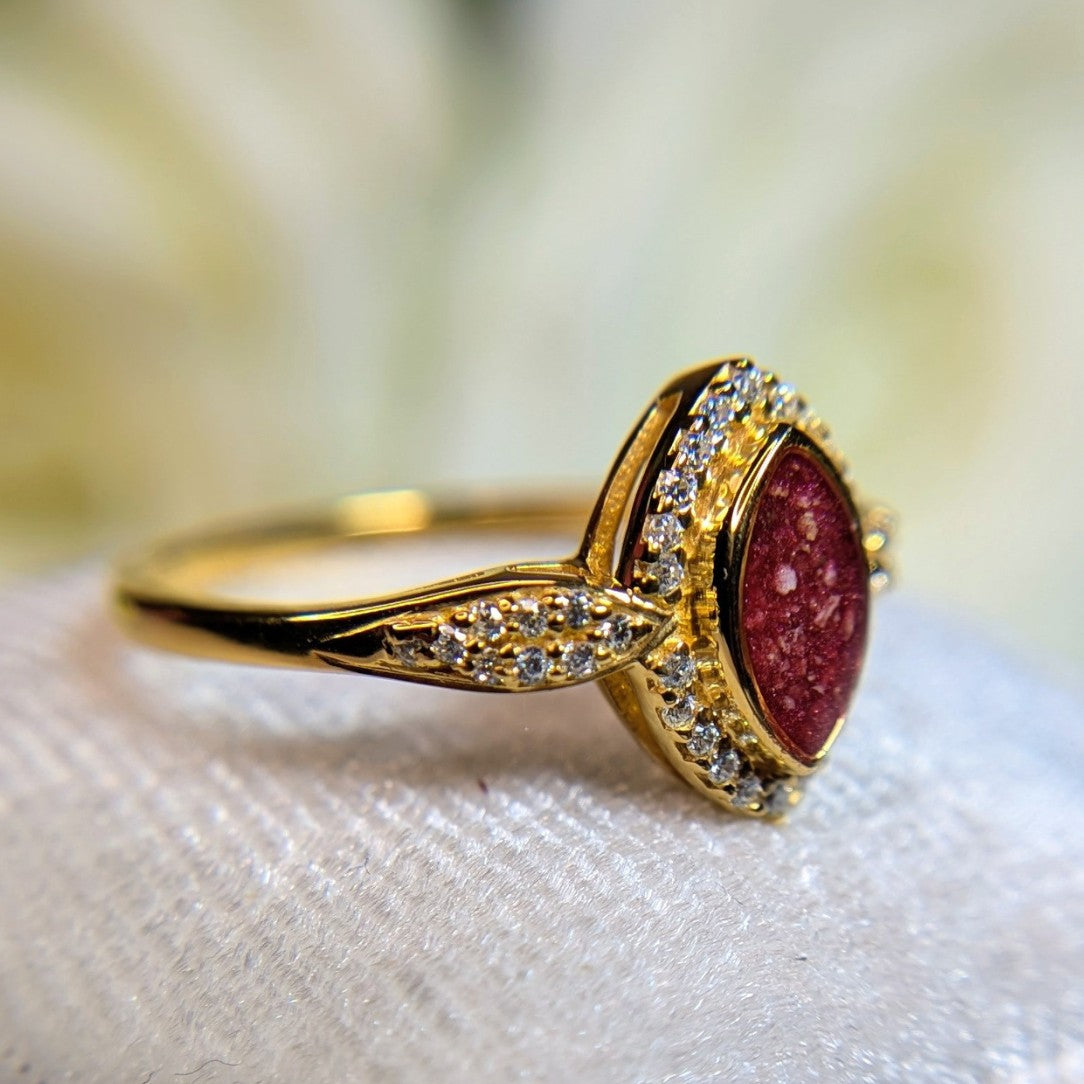 Dainty Marquise Halo ring - 4x8mm