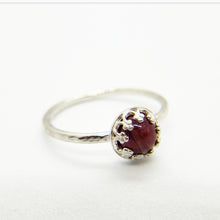 Load image into Gallery viewer, 6 mm Crown Sterling Silver Ring