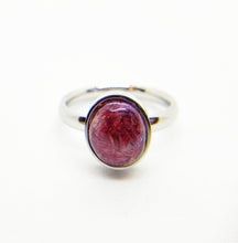Load image into Gallery viewer, Oval Keepsake ring