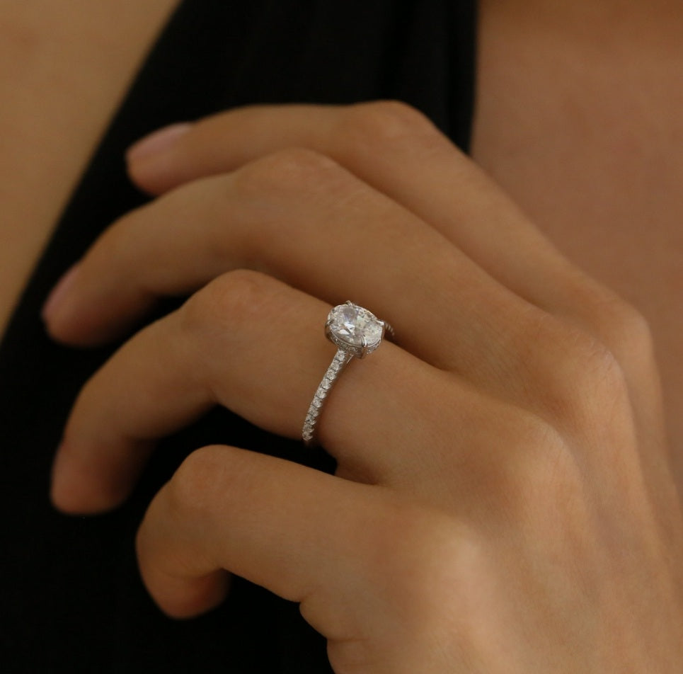 Janelle Hidden Halo ring